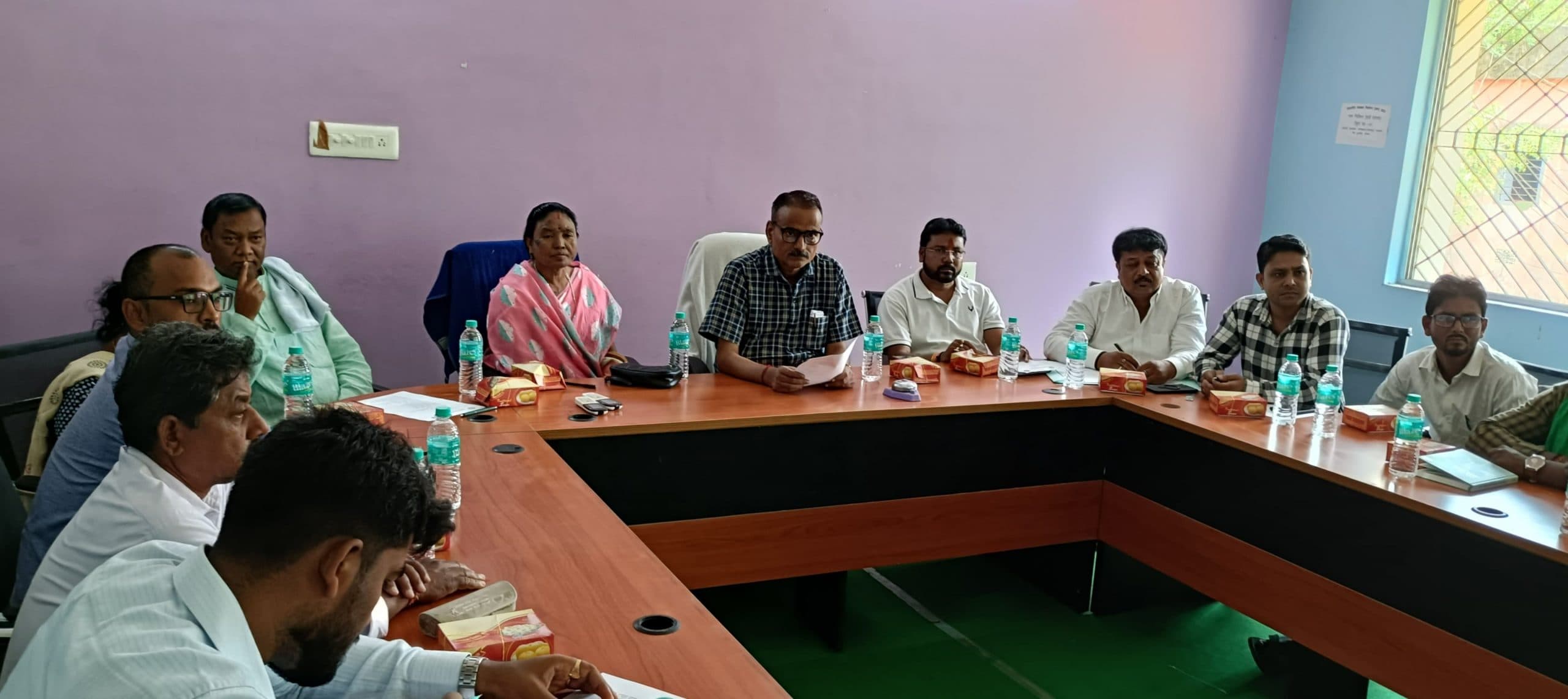 पंचायतों में खराब सभी चापाकलों को अविलंब करायें दुरुस्त : प्रमुख