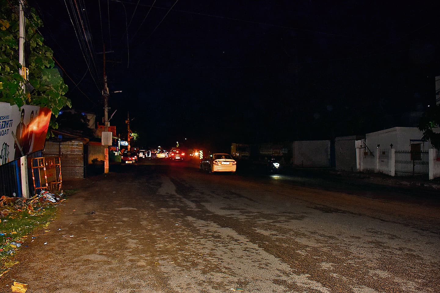 Ranchi News: शाम ढलते ही बुझ जा रही स्ट्रीट लाइट, हो रहे हादसे