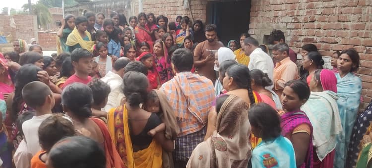 ताड़ के पेड़ से गिरकर अधेड़ की मौत