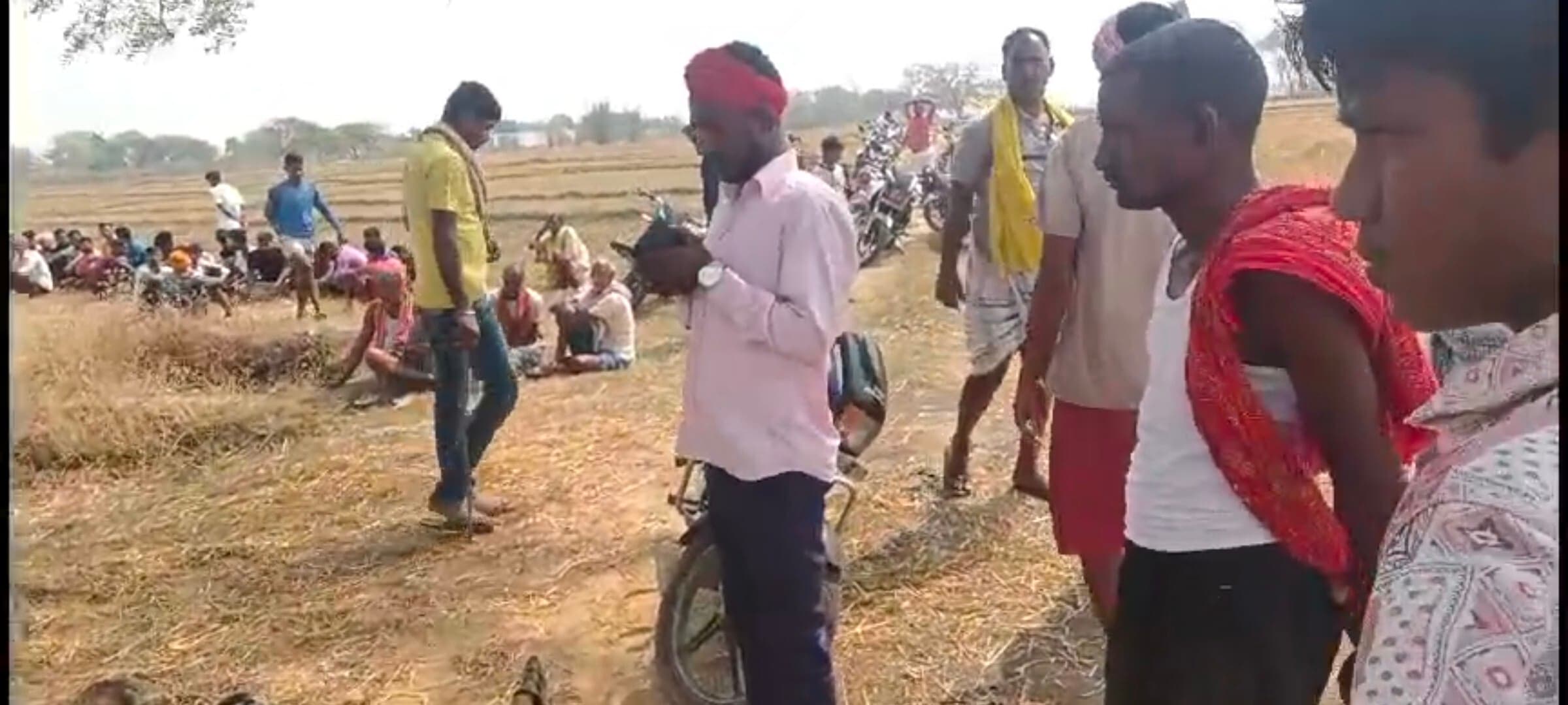 युवक की गोली मार हत्या कर फेंका गया शव बरामद