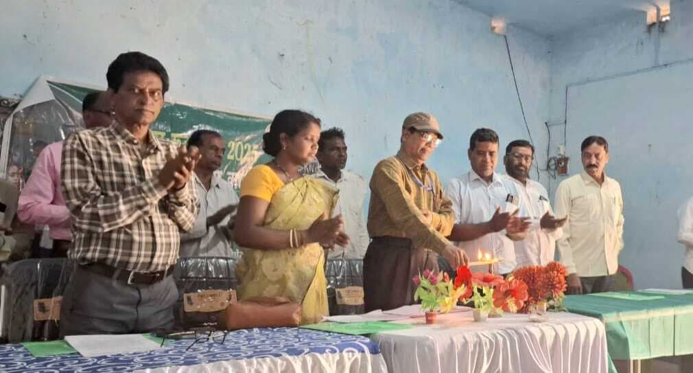 ड्रॉपआउट बच्चों का स्कूल में नामांकन कराने का है लक्ष्य : बीइइओ