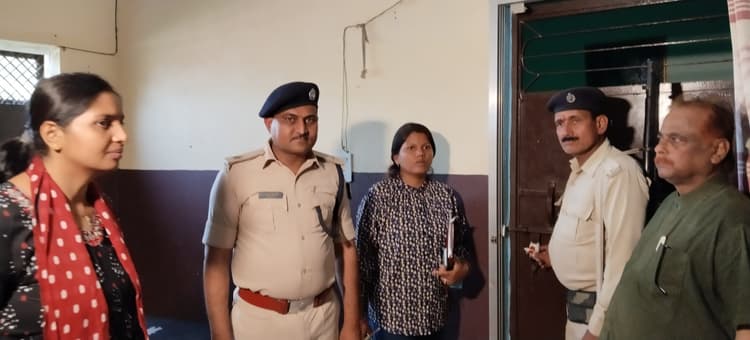 Motihari: ऑपरेशन के दौरान महिला की मौत, अस्पताल सील