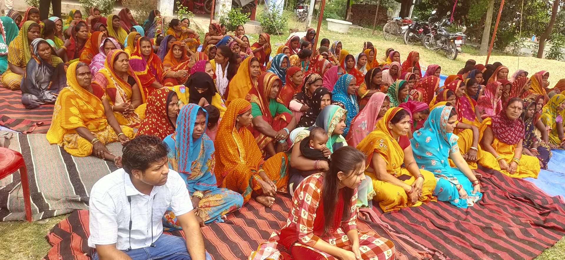 Darbhanga News: योजनाओं से लाभान्वित महिलाओं ने साझा किया अपना अनुभव