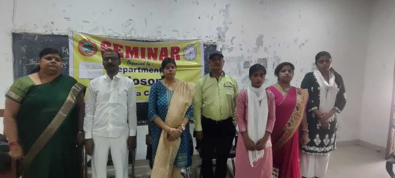 यम और नियम का पालन करने से व्यक्ति को शारीरिक और आध्यात्मिक लाभ होता है