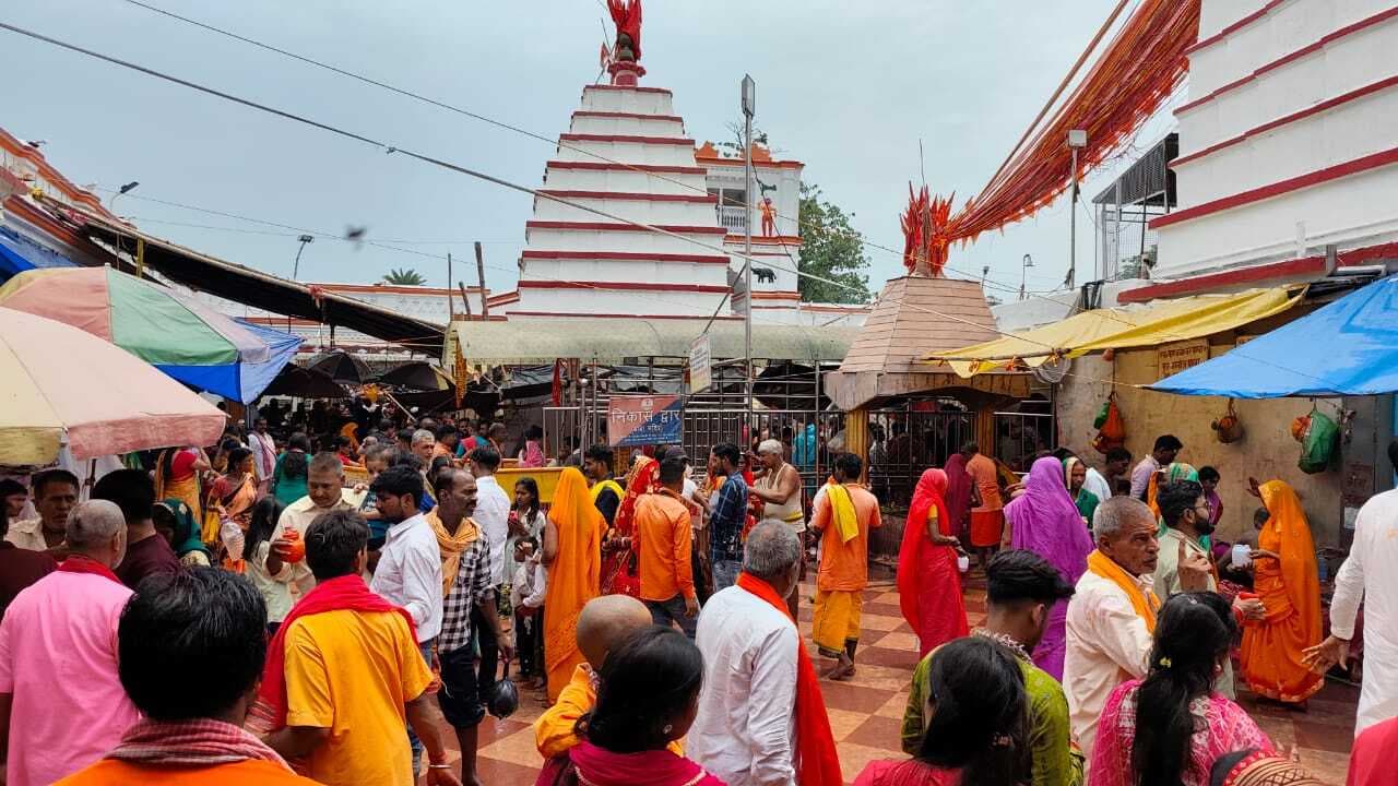 अक्षय तृतीया पर बासुकिनाथ में श्रद्धालुओं की भीड़ उमड़ी