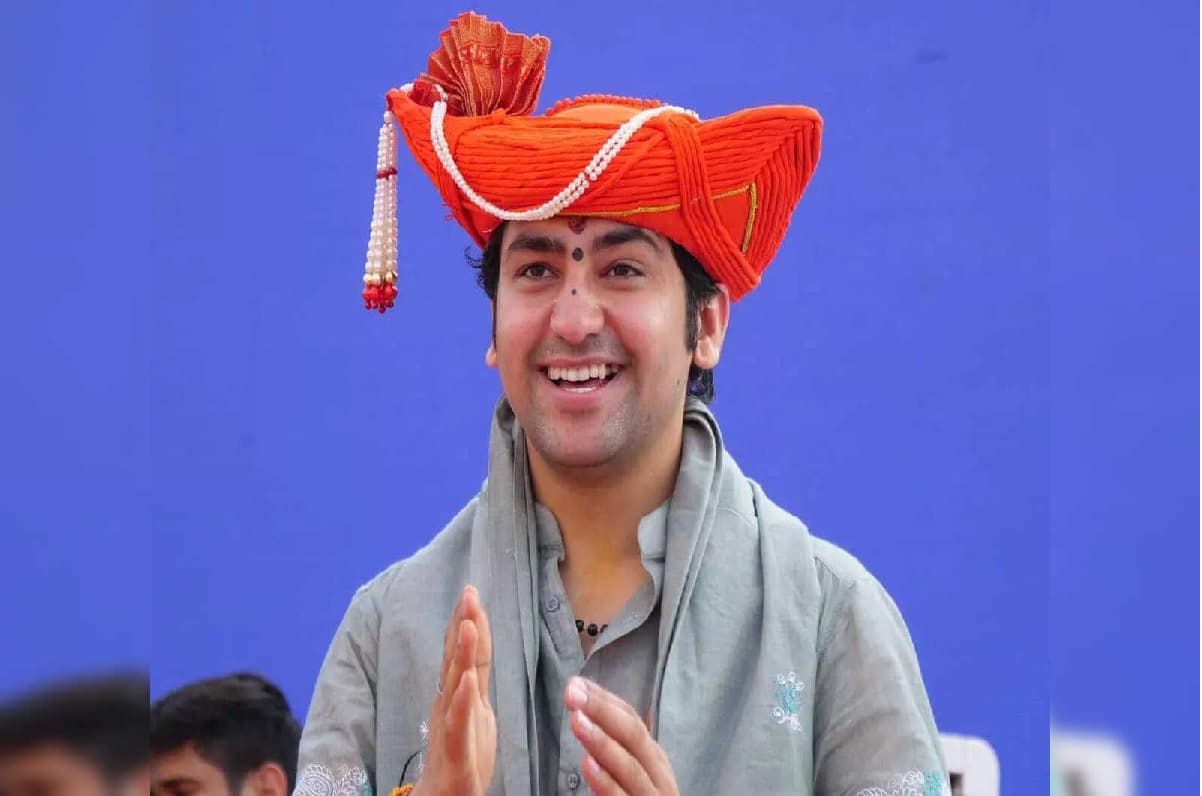 मुजफ्फरपुर में सजेगा बाबा बागेश्वर का दरबार, जानें क्या है प्रशासन की तैयारी मुजफ्फरपुर में सजेगा बाबा बागेश्वर का दरबार, जानें क्या है प्रशासन की तैयारी
