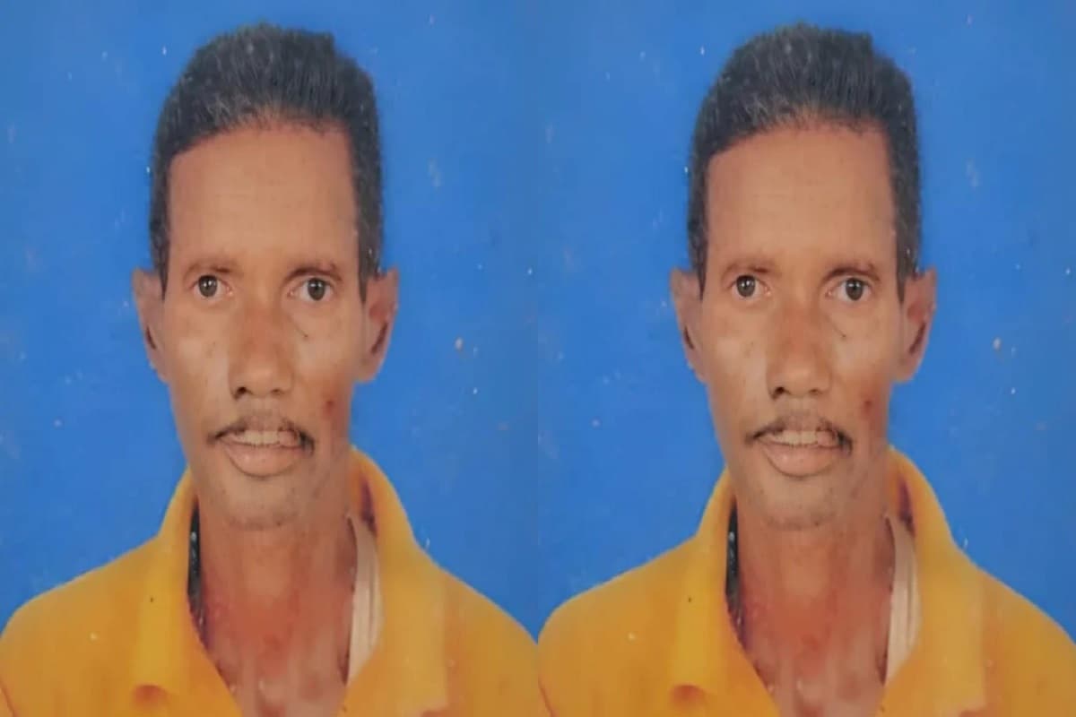 Bokaro News: झारखंड के प्रवासी मजदूर की गुजरात में संदिग्ध परिस्थितियों में मौत, शव वापस आने पर रो पड़ा पूरा गांव Bokaro News: झारखंड के प्रवासी मजदूर की गुजरात में संदिग्ध परिस्थितियों में मौत, शव वापस आने पर रो पड़ा पूरा गांव