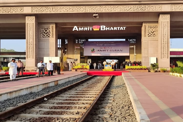 खुशखबरी: देवघर को मिलेगा अमृत भारत स्टेशन का तोहफा, पीएम मोदी 22 को करेंगे उद्घाटन