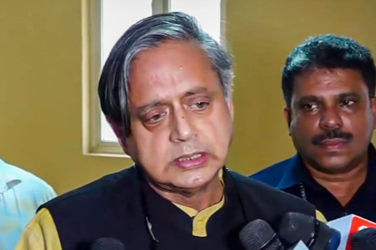 डेलिगेशन विवाद पर कांग्रेस ने किया कटाक्ष तो शशि थरूर ने दिया करारा जवाब, देखें क्या कहा?