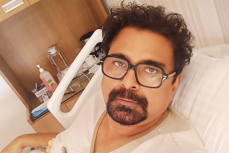 झारखंड में कोरोना की दस्तक, विमान में बीमार पड़ा शख्स, रांची के अस्पताल में भर्ती