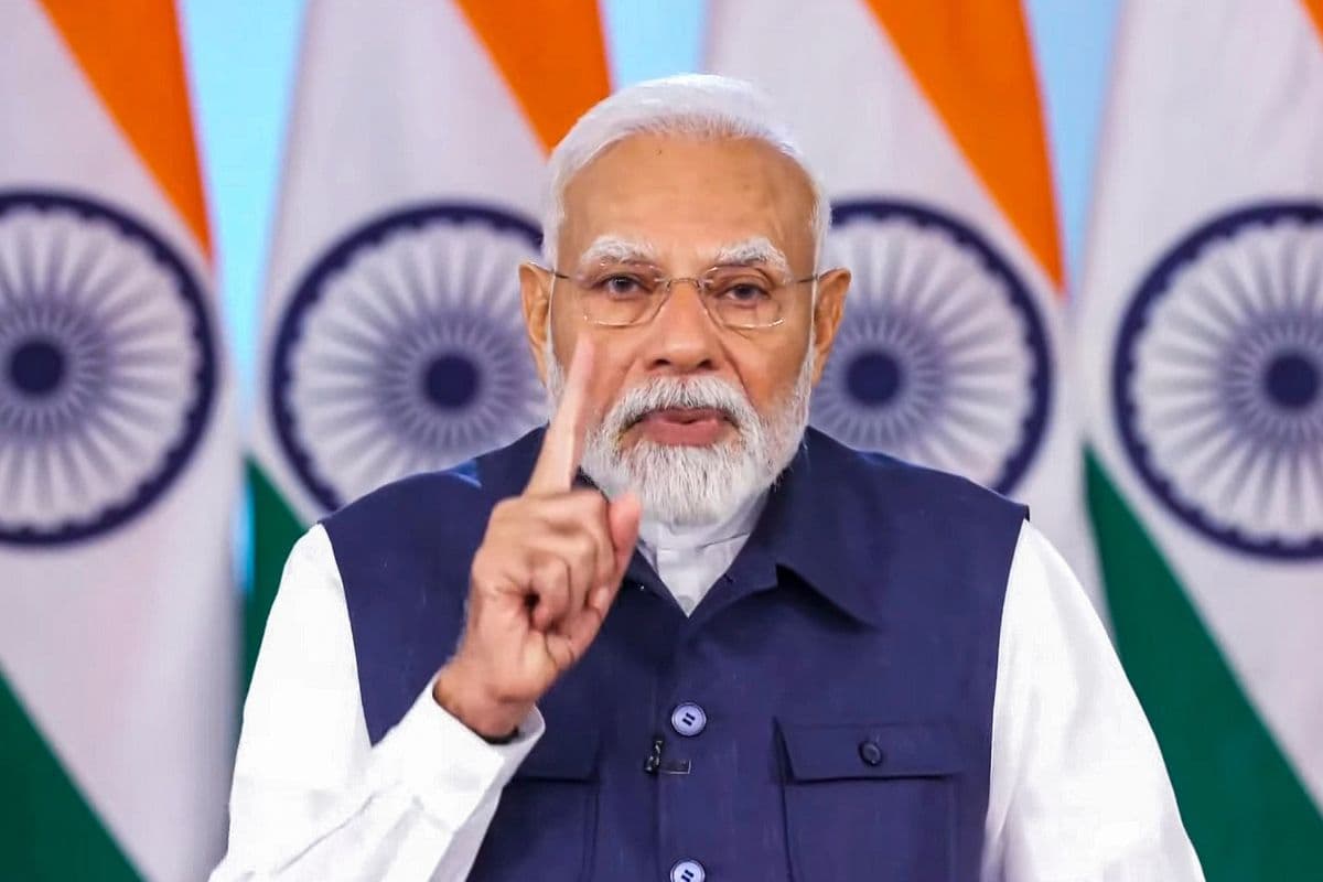 Pahalgam Attack: पहलगाम आतंकी हमले के बाद पीएम मोदी की ताबड़तोड़ बैठक, रक्षा सचिव ने की मुलाकात