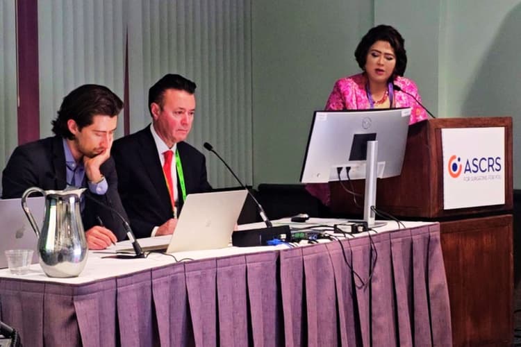 रांची की डॉ भारती कश्यप ने अमेरिकन नेत्र सोसाइटी के कॉन्फ्रेंस में पेश किये 2 रिसर्च पेपर