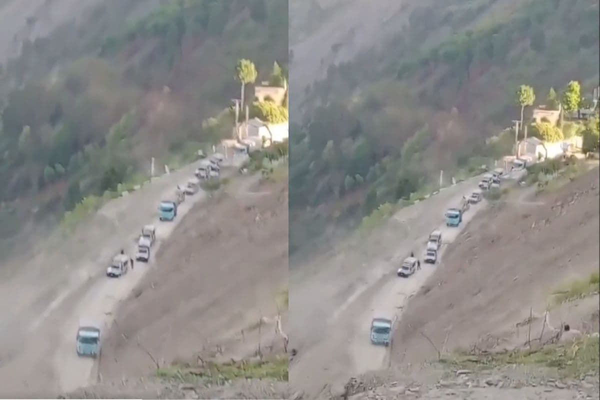Fact Check Stone pelting on Indian Army convoy Fact Check Stone pelting on Indian Army convoy
