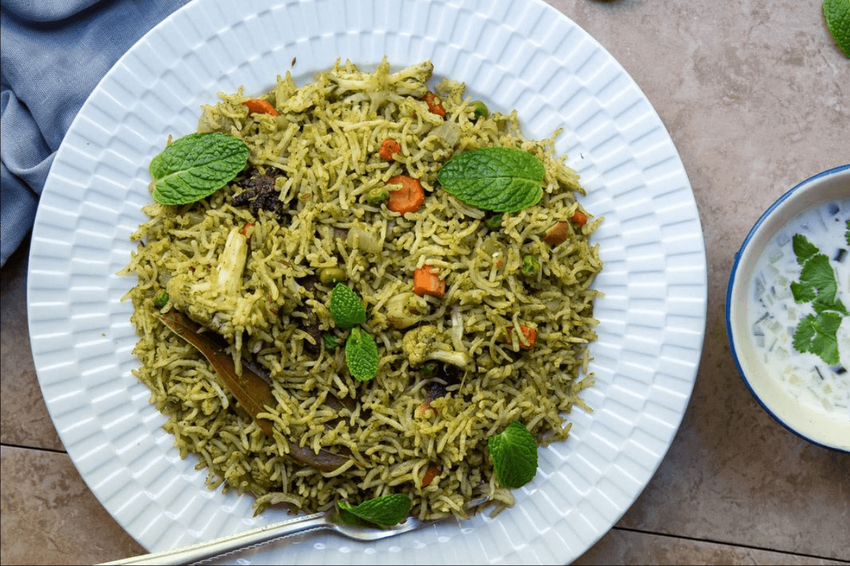 Hariyali Pulao Recipe | Green Chutney Pulao | पुदीना-धनिया चटनी से बनाएं टेस्टी हरियाली पुलाव