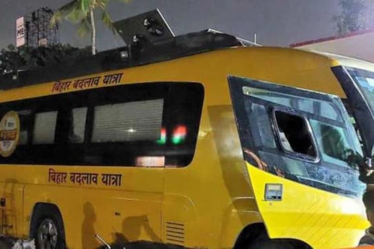 Prashant Kishor: इस मामले में बॉलीवुड के सुपर स्टार को टक्कर देने की तैयारी में प्रशांत किशोर