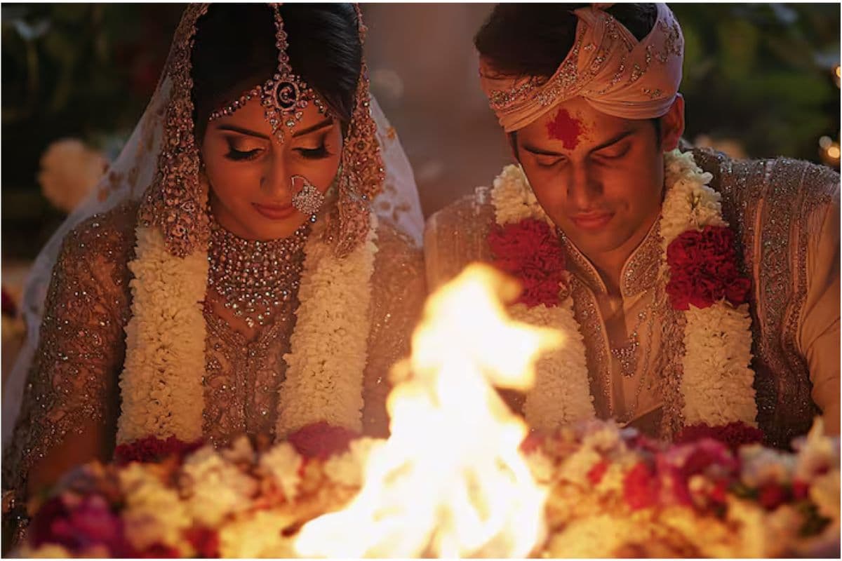 Numerology: इस मूलांक की महिलाएं पति के लिए होती हैं 'कुबेर की चाबी' के समान