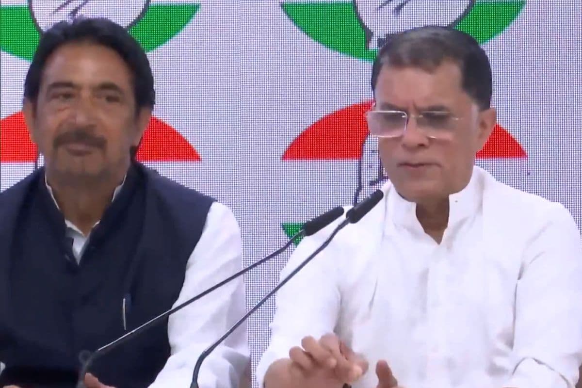 India Pakistan Ceasefire: ‘व्यापार रुकने के डर से हुआ सिंदूर का सौदा?’ पवन खेड़ा ने सीजफायर और CDS के बयान पर पीएम मोदी को घेरा