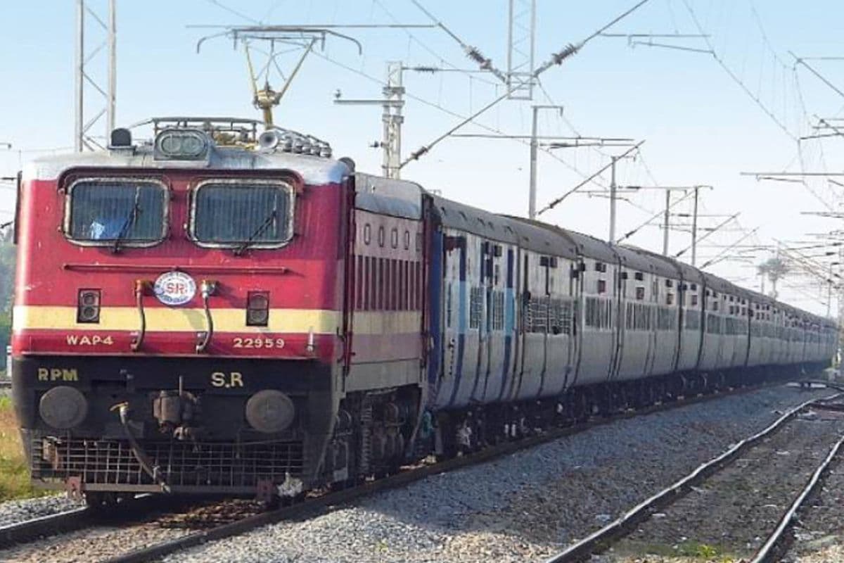 मुजफ्फरपुर: गर्मी की छुट्टी में घर जाने वालों के लिए खुशखबरी, उधना से समस्तीपुर और जयनगर के लिए चलेंगी स्पेशल ट्रेनें