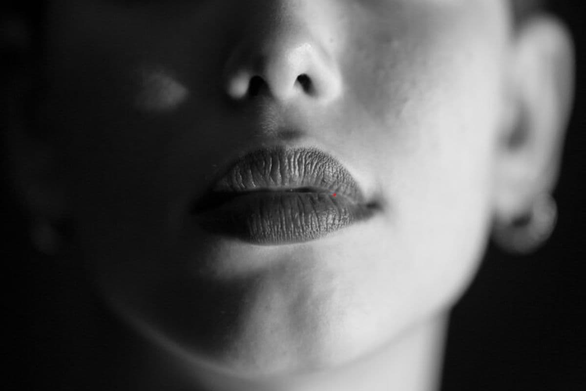 Black Lips Treatment