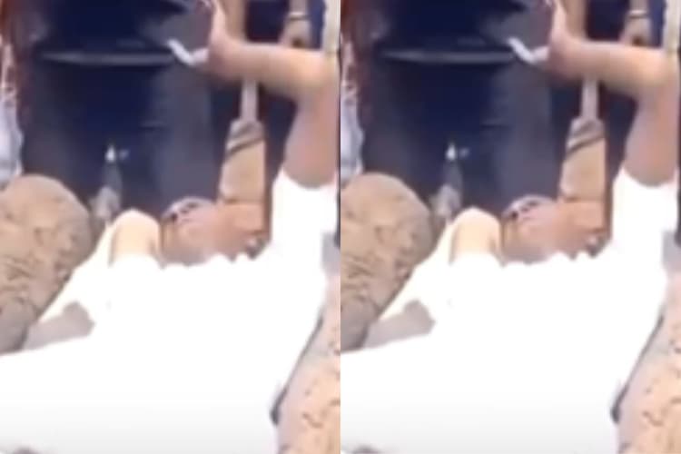 चांदी का कंगन नहीं मिला तो बेटा लेट गया मां की चिता पर, कहा ‘नहीं होने दूंगा अंतिम संस्कार’