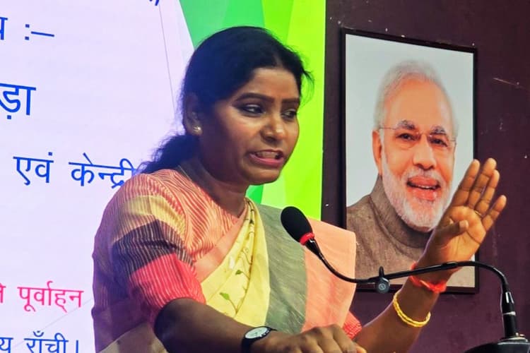 आशा लकड़ा ने की सिरमटोली फ्लाईओवर रैंप निर्माण रोकने की मांग, सरकार के साथ बैठक रद्द