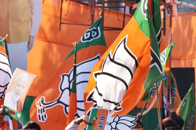 UP Assembly Election 2027: परफॉर्मेंस के आधार पर चुनाव में मिलेगा टिकट, BJP कराएगी विधायकों का ऑडिट