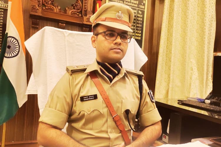 Motihari News: एसपी साहब आ गए फुल एक्शन में, अपराधियों की तैयार हो रही लंबी लिस्ट…