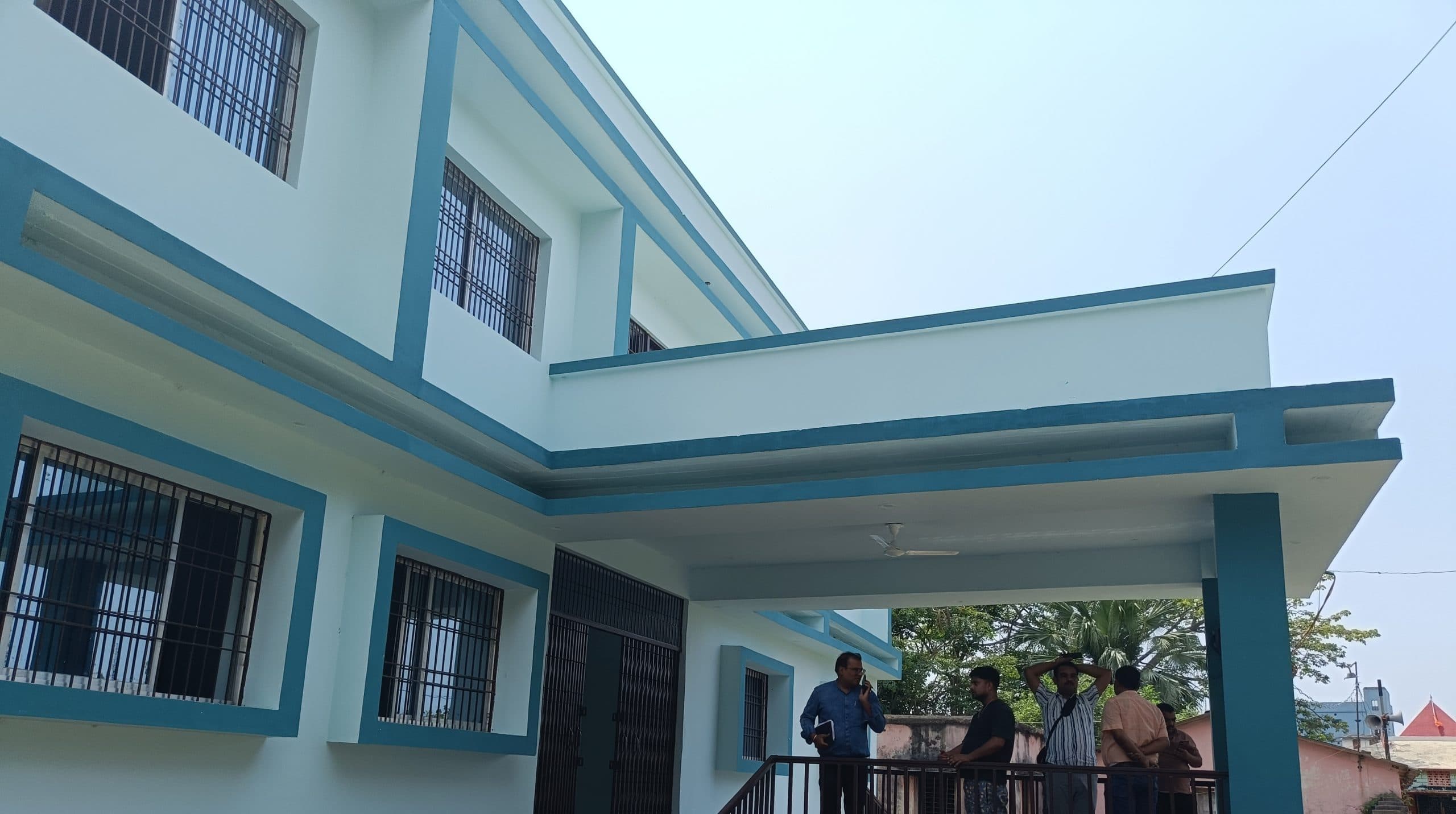 Madhubani News : नये भवन में लोक स्वास्थ्य अभियंत्रण विभाग का कार्यालय शिफ्ट