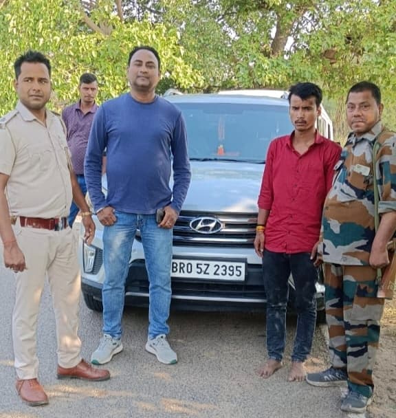 कार से भारी मात्रा में विदेशी शराब बरामद, चालक गिरफ्तार