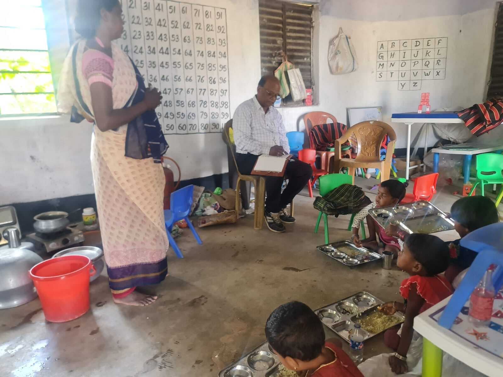 पठन-पाठन की अवधि में न हो गुरु गोष्ठी: बीडीओ