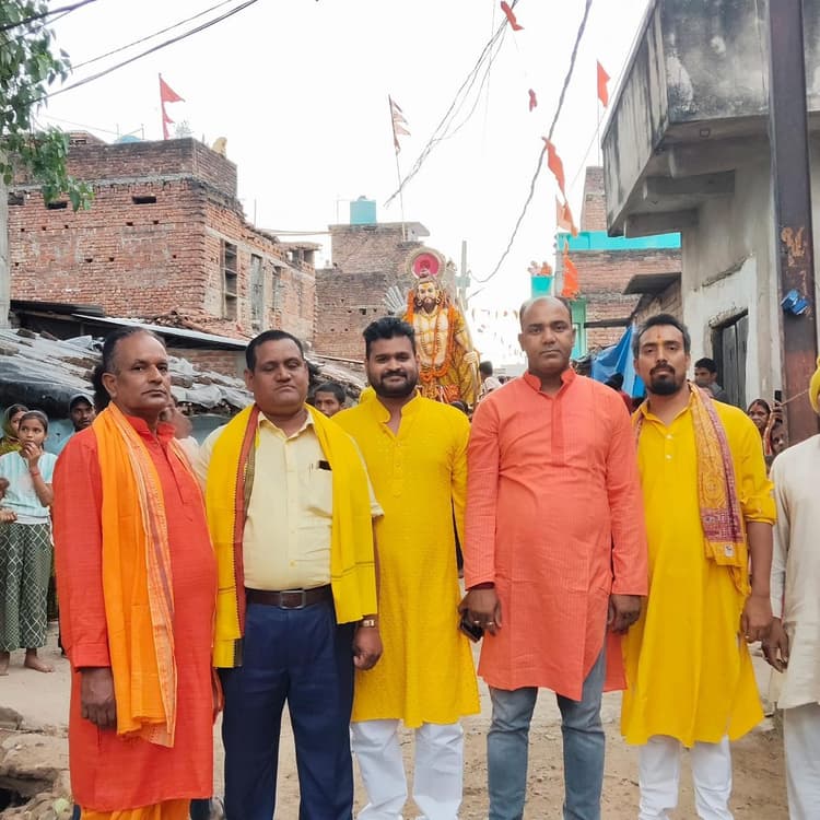 फतेहपुर में मनायी गयी परशुराम जयंती, निकाली गयी झांकी