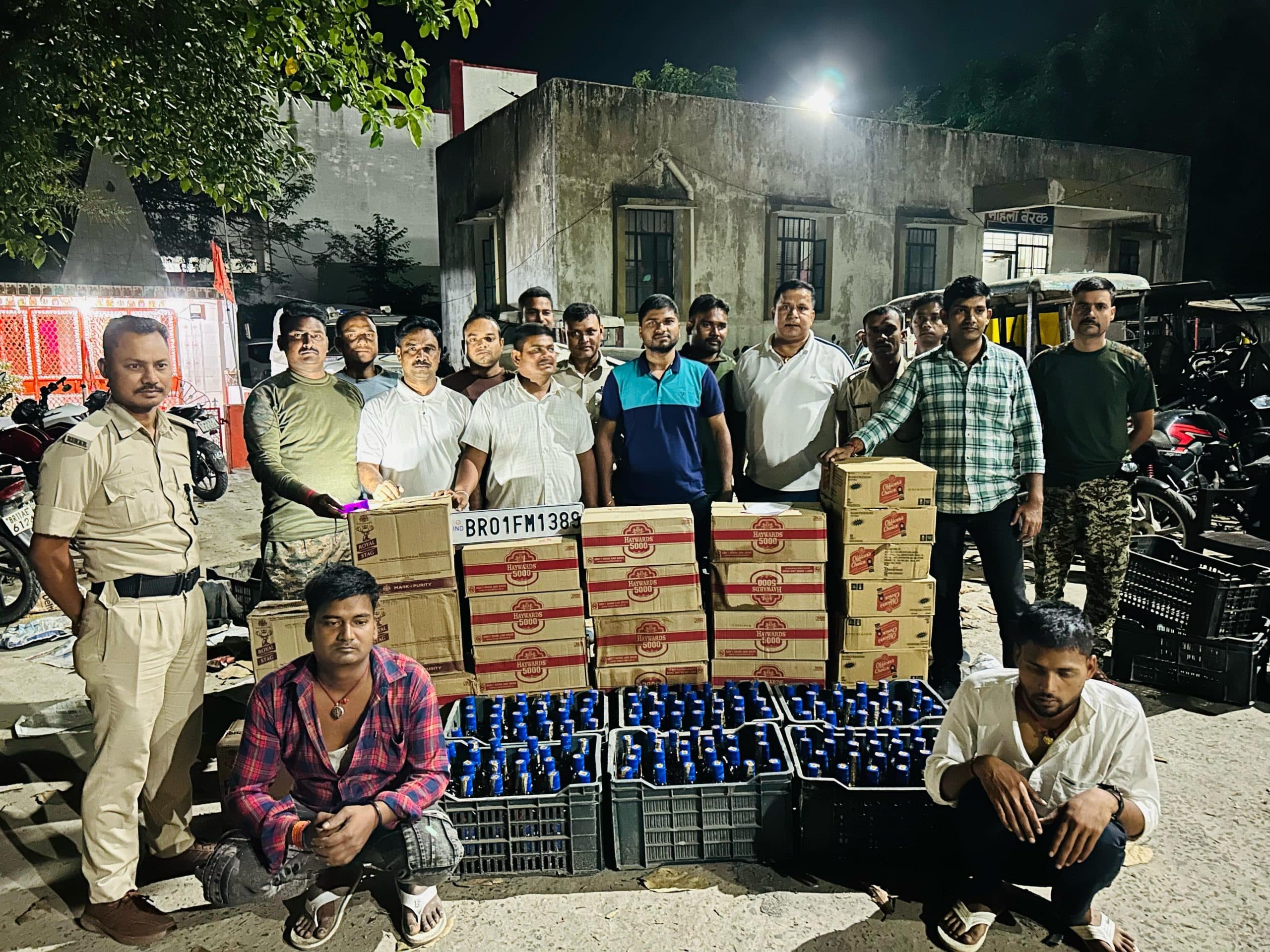 कार से 406 लीटर विदेशी शराब जब्त, दो तस्कर गिरफ्तार