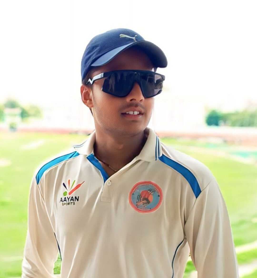 Madhubani News : ऑल राउंडर आयुष के नेतृत्व में श्यामल सिन्हा अंडर 16 जिला क्रिकेट टीम की घोषणा