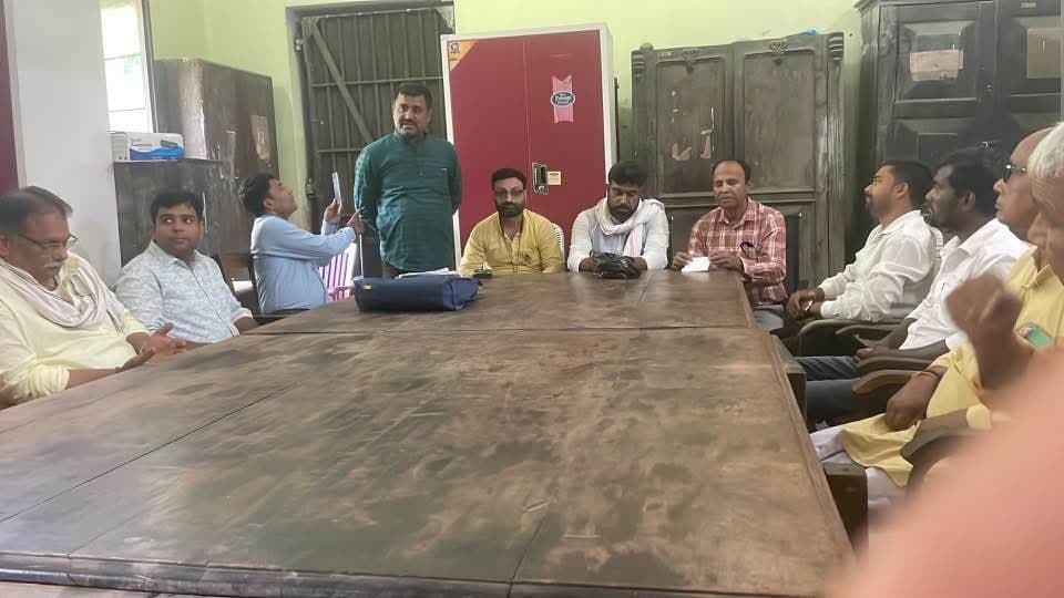 Motihari: मजदूरों व कर्मियों के हक के लिए जारी रहेगा संघर्ष