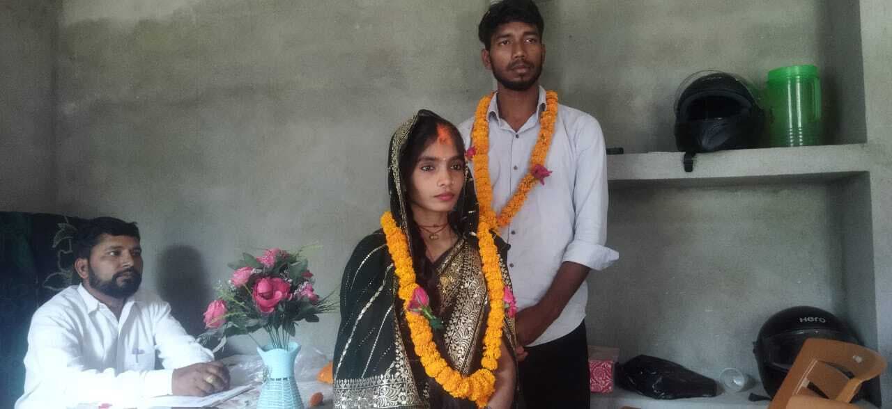 मामी को हुआ भांजे से प्यार, मामा ने करायी दोनों की शादी