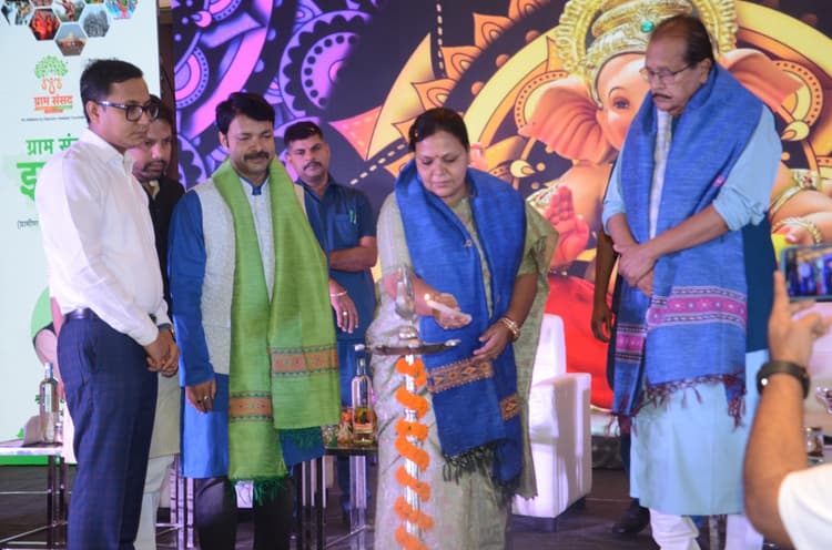 Political news : ग्रामीण सशक्त व शिक्षित होंगे, तभी विकास होगा : दीपिका