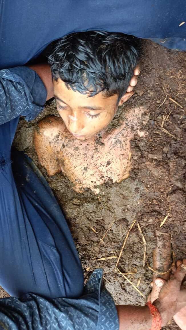 वज्रपात से एक बच्चा समेत पांच बकरियों की मौत