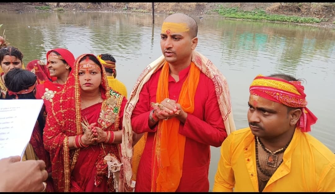 राम जानकी प्राण प्रतिष्ठा को लेकर निकाली भव्य कलशयात्रा