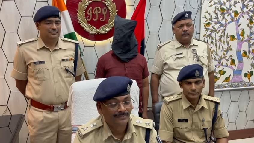 50 हजार का इनामी अपराधी चंदन पासवान गिरफ्तार