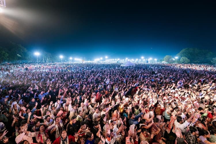 ranchi news : रांची में झारखंड प्रार्थना महोत्सव का समापन, अंकित सजवान ने कहा : परमेश्वर का वचन जीवन बदलने का सामर्थ्य रखता है