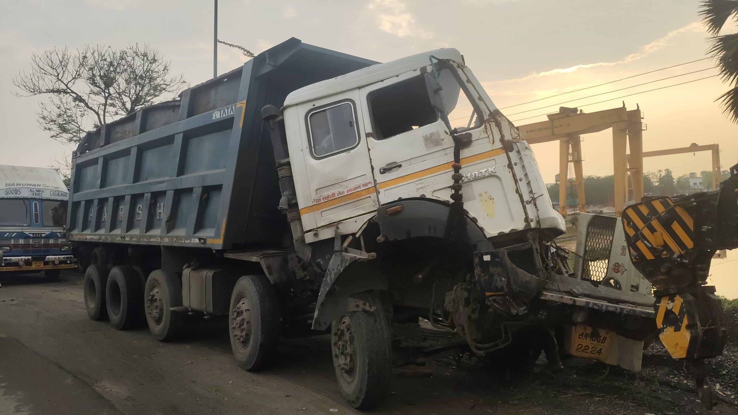 Bhagalpur news विक्रमशिला सेतु पर लगा भीषण जाम, नीट परीक्षार्थियों की छूटी परीक्षा