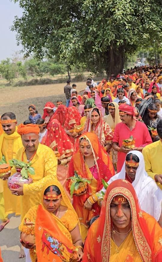 कलशयात्रा के साथ शतचंडी सह भगवती प्राण प्रतिष्ठा महायज्ञ शुरू