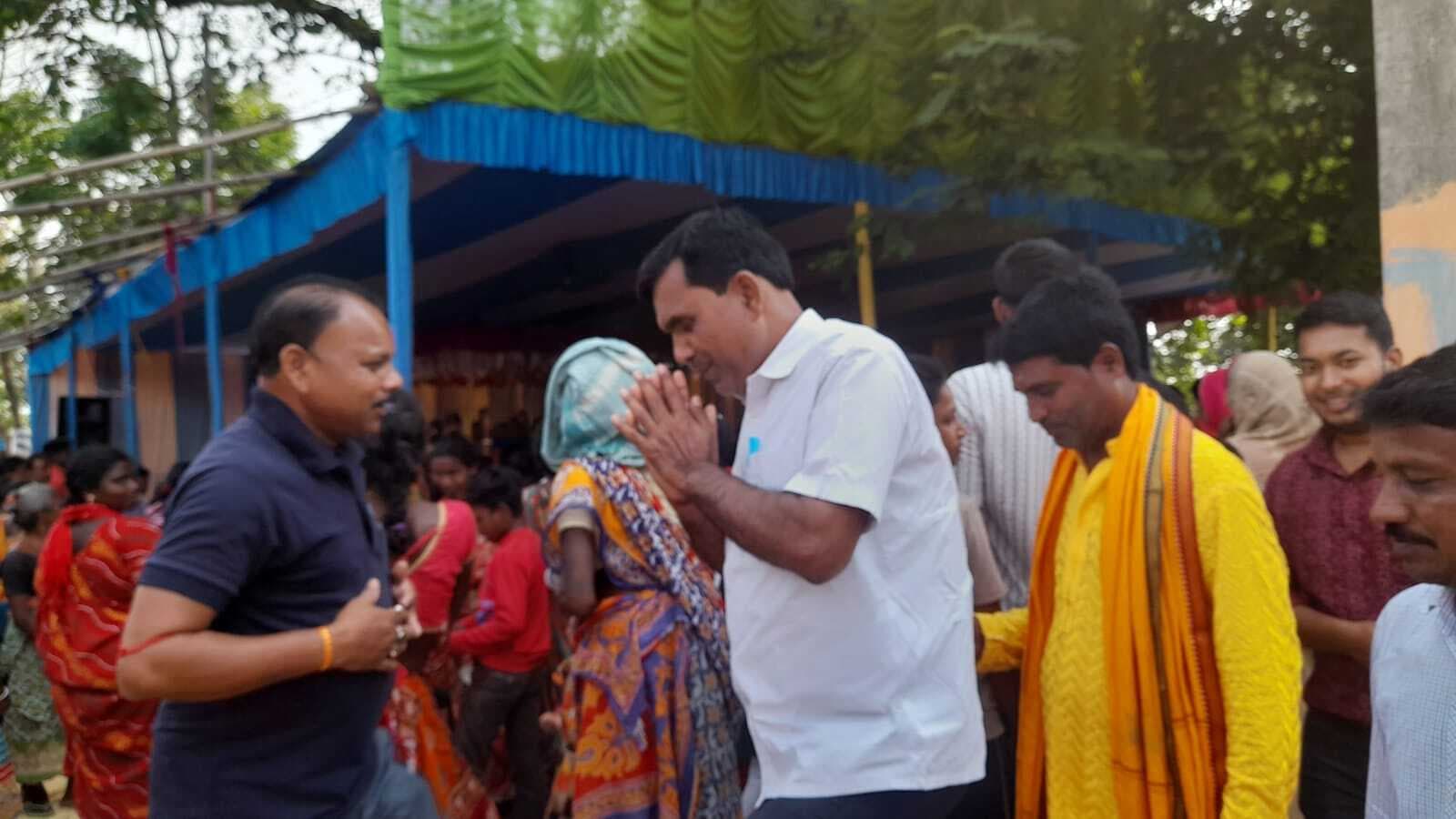 वीरगाँव में आयोजित अखंड हरिनाम संकीर्तन का समापन