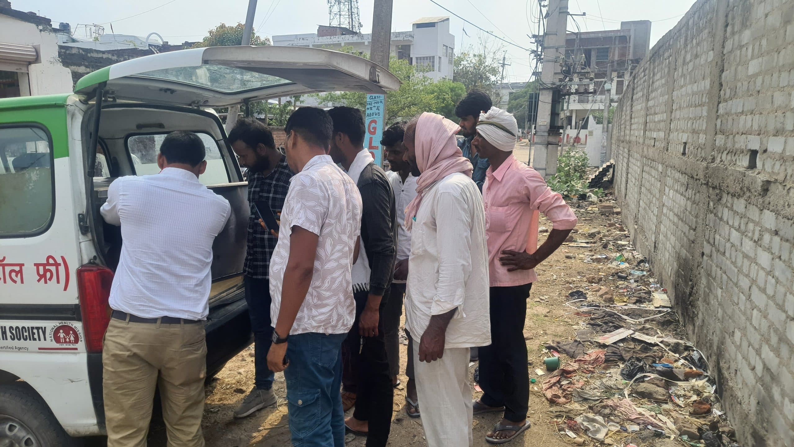 फंदे से लटकता पाया गया जीएनएम के छात्र का शव