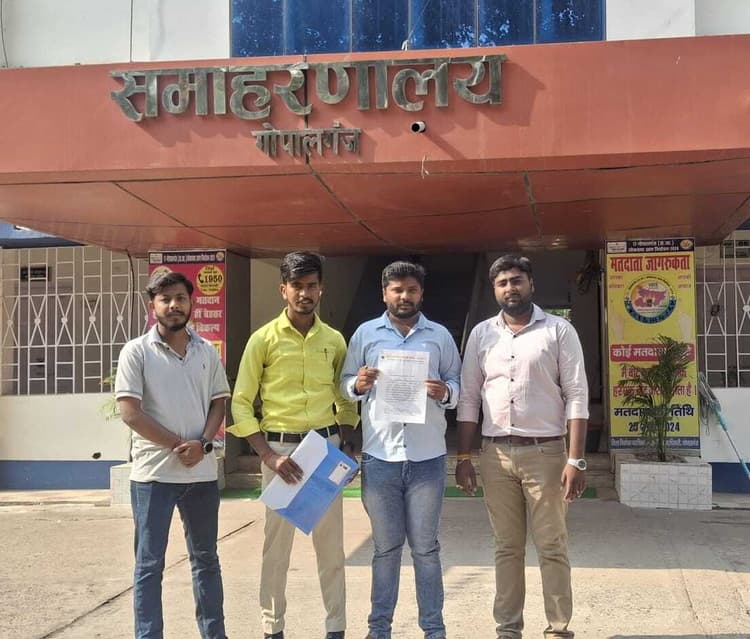 सिविल डिफेंस मॉकड्रिल कर अभाविप ने दिया समर्थन, सेवा देने के लिए डीएम को दिया ज्ञापन