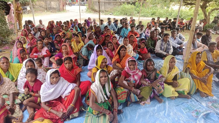 महेशपुर में रानी सर्वेश्वरी देवी का मना 218वां शहादत दिवस