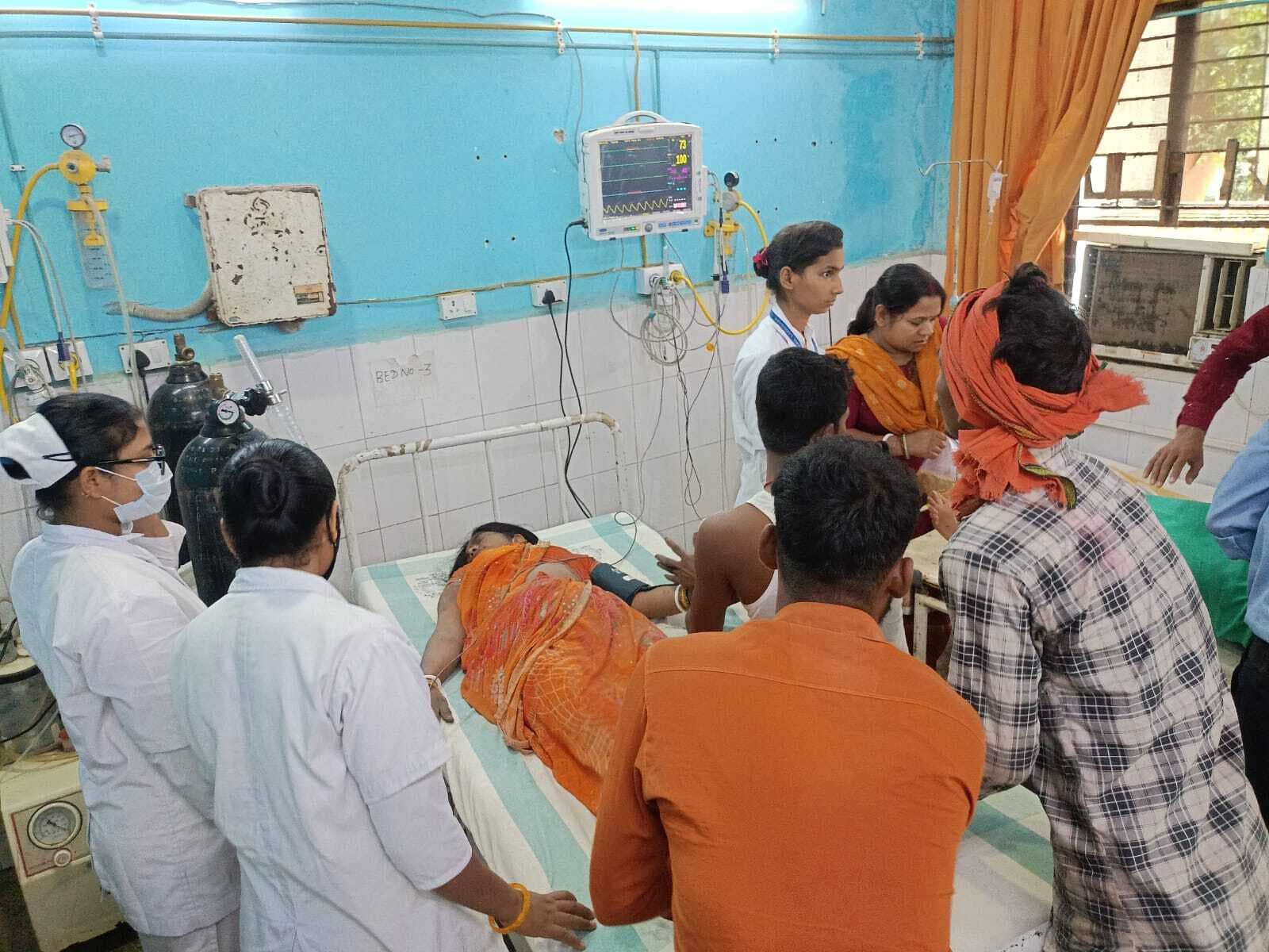 करंट लगने से महिला जख्मी