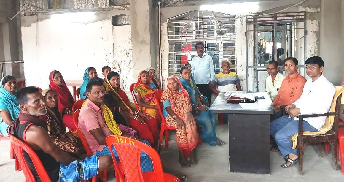 Bhagalpur news अबजूगंज में सैरात की अवैध वसूली, मुख्य पार्षद ने लगायी रोक