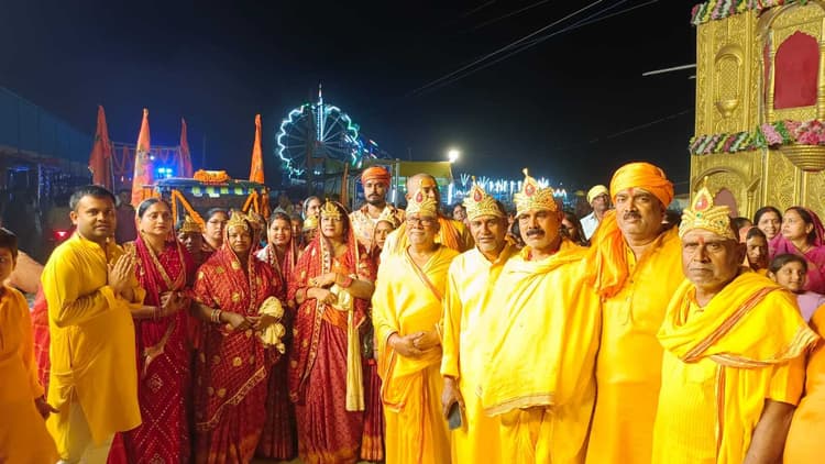 Motihari : रूद्र महायज्ञ को लेकर उमड़े श्रद्धालु