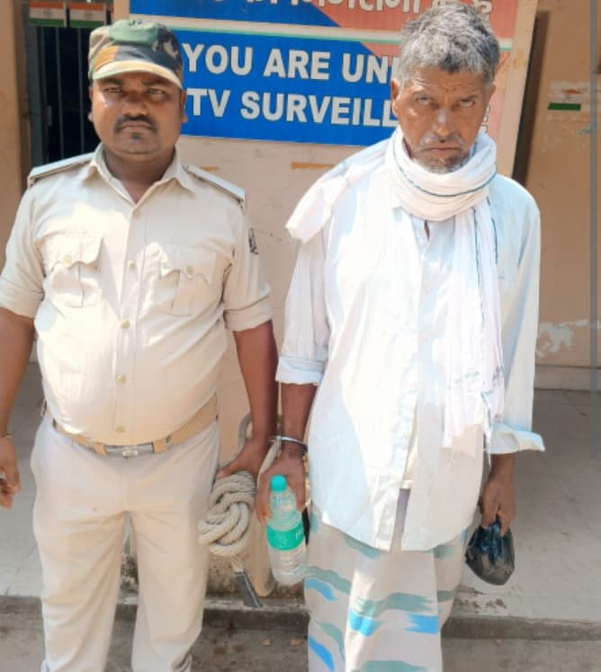 डौहुआबाड़ी में महिला से दुष्कर्म मामले में आरोपित गिरफ्तार